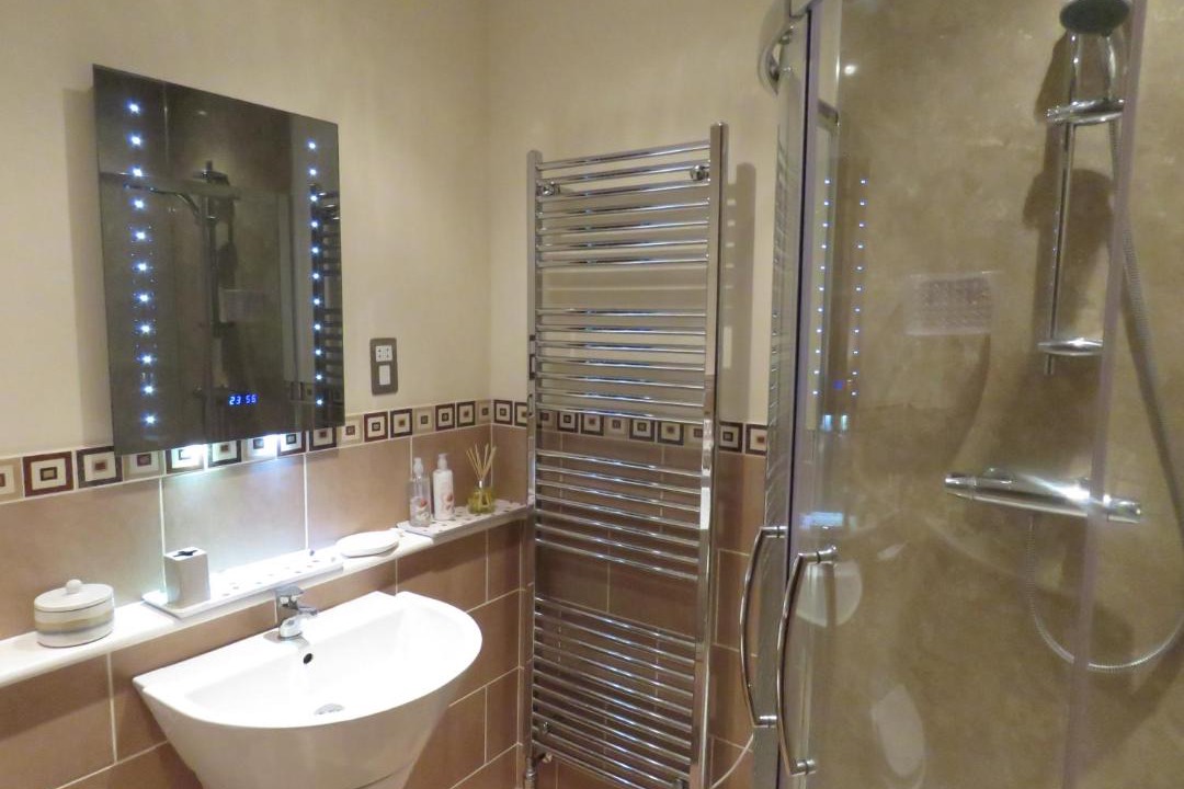 Photo of Bathroom in Melrose
