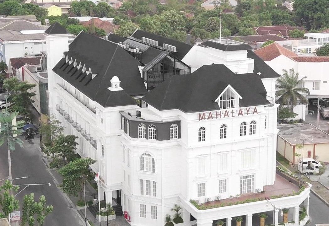 Photo of Buildings in Solo City Centre