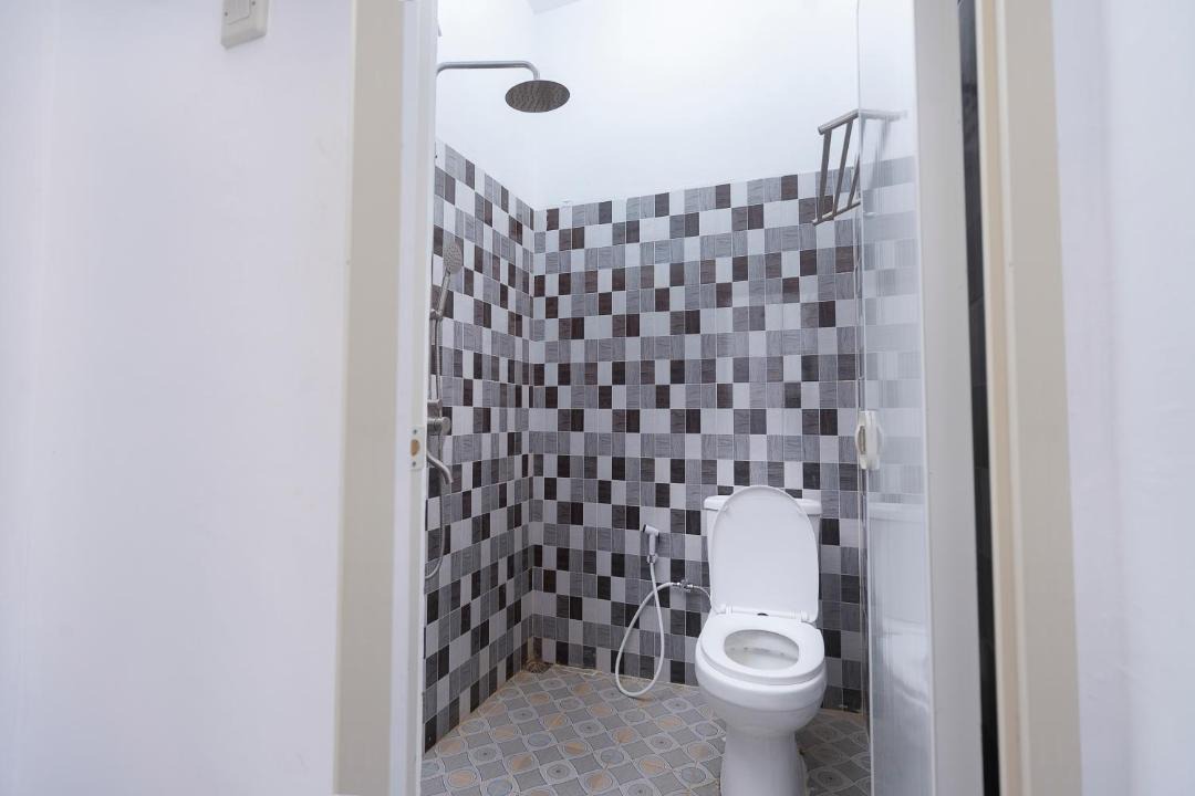Photo of Bathroom in Kemuninglor