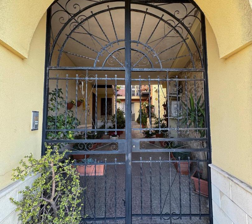 Photo of Patio Balcony in Butera