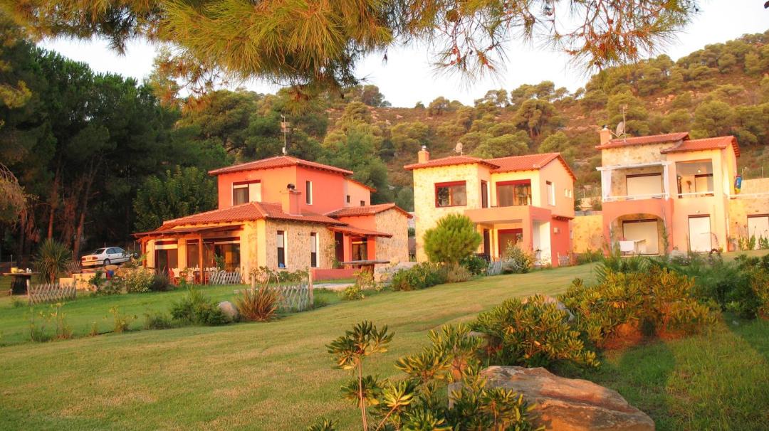 Photo of Buildings in Sithonia