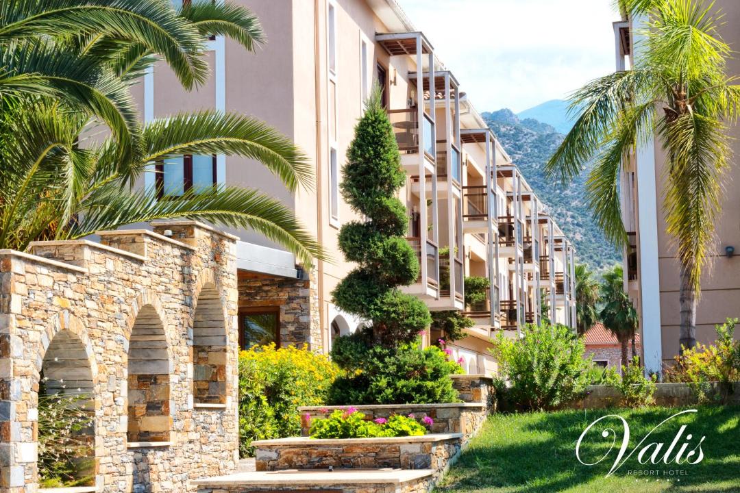 Photo of Buildings in Agria