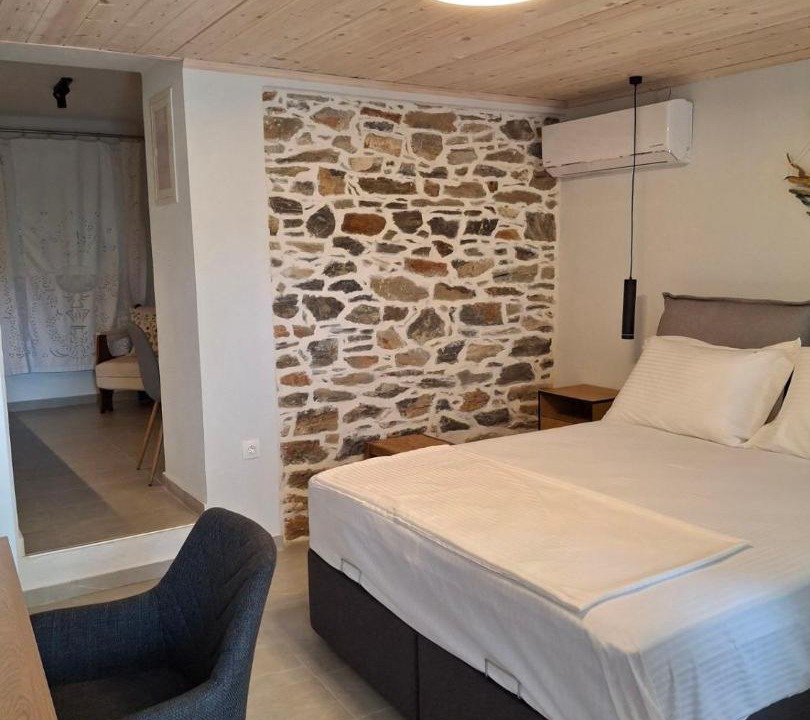 Photo of Bedroom in Pella Region