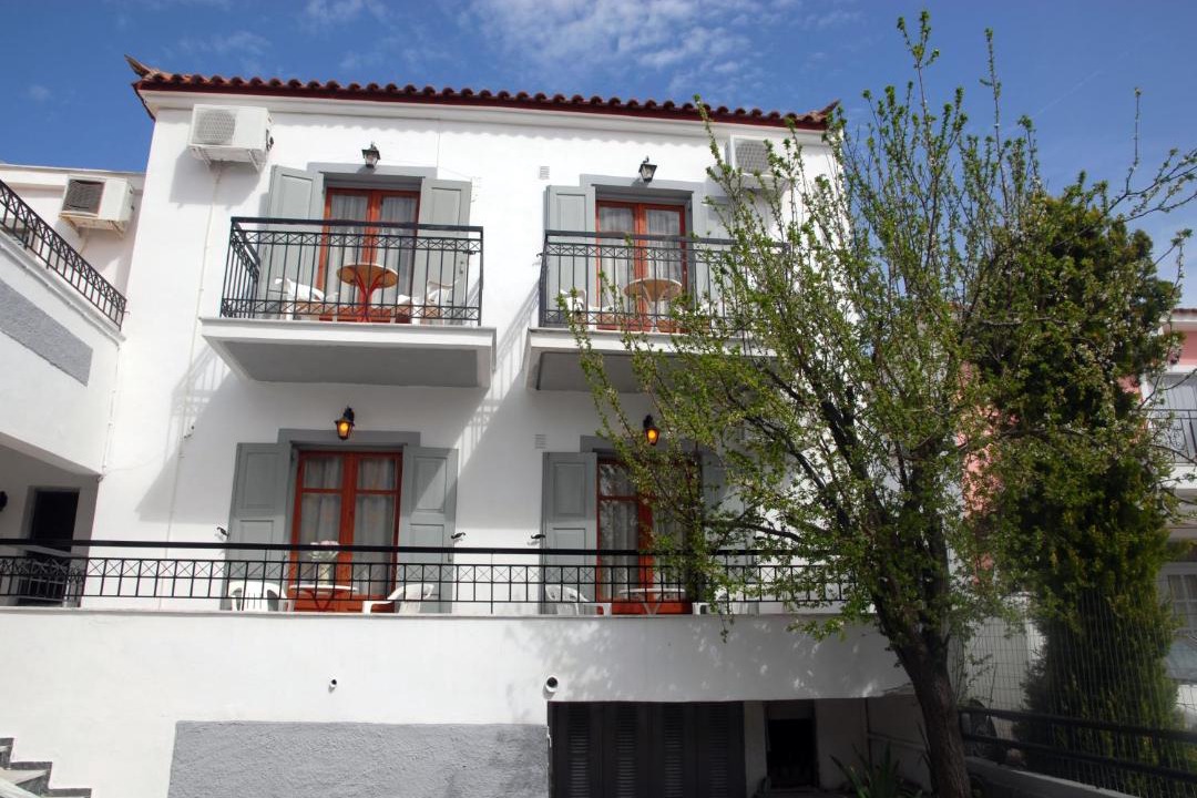 Photo of Others in Anaxos