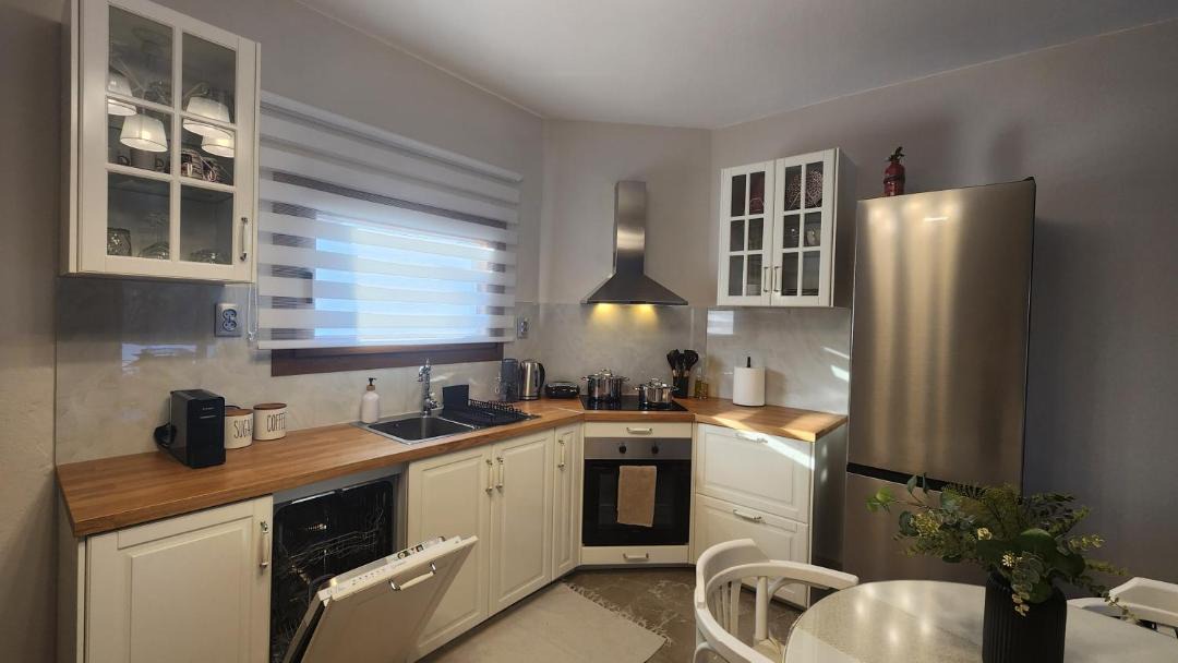 Photo of Kitchen in Troulos