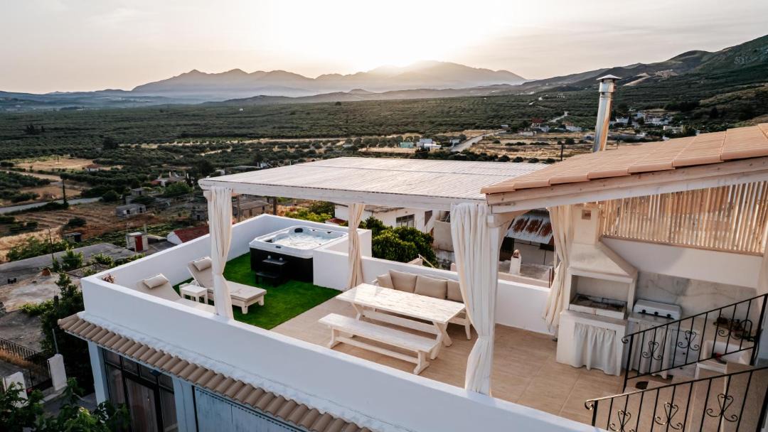 Photo of Patio Balcony in Rotasion