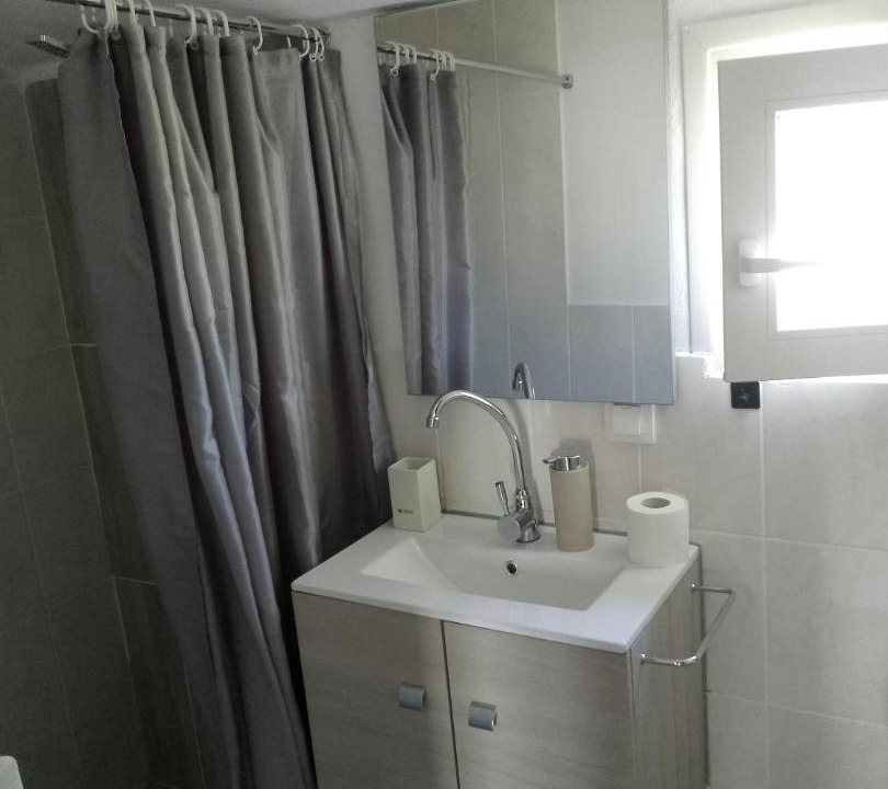 Photo of Bathroom in Avdira
