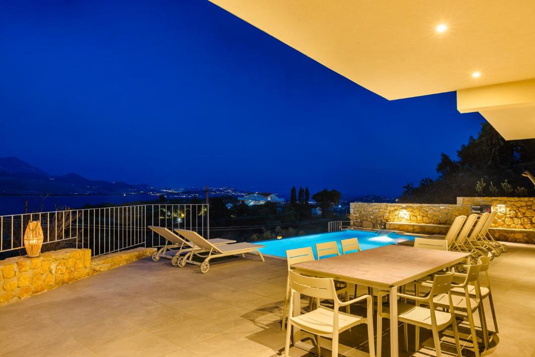 Photo of Patio Balcony in Kouvalata