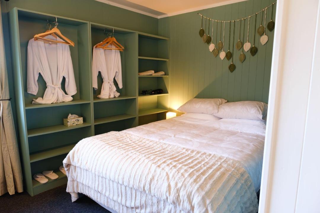 Photo of Bedroom in Tuamarina