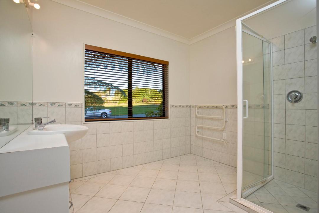 Photo of Bathroom in Okura