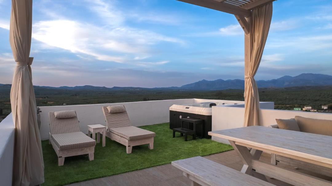 Photo of Patio Balcony in Rotasion