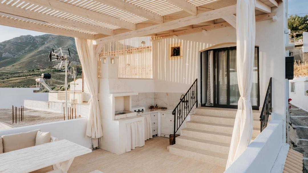 Photo of Patio Balcony in Rotasion
