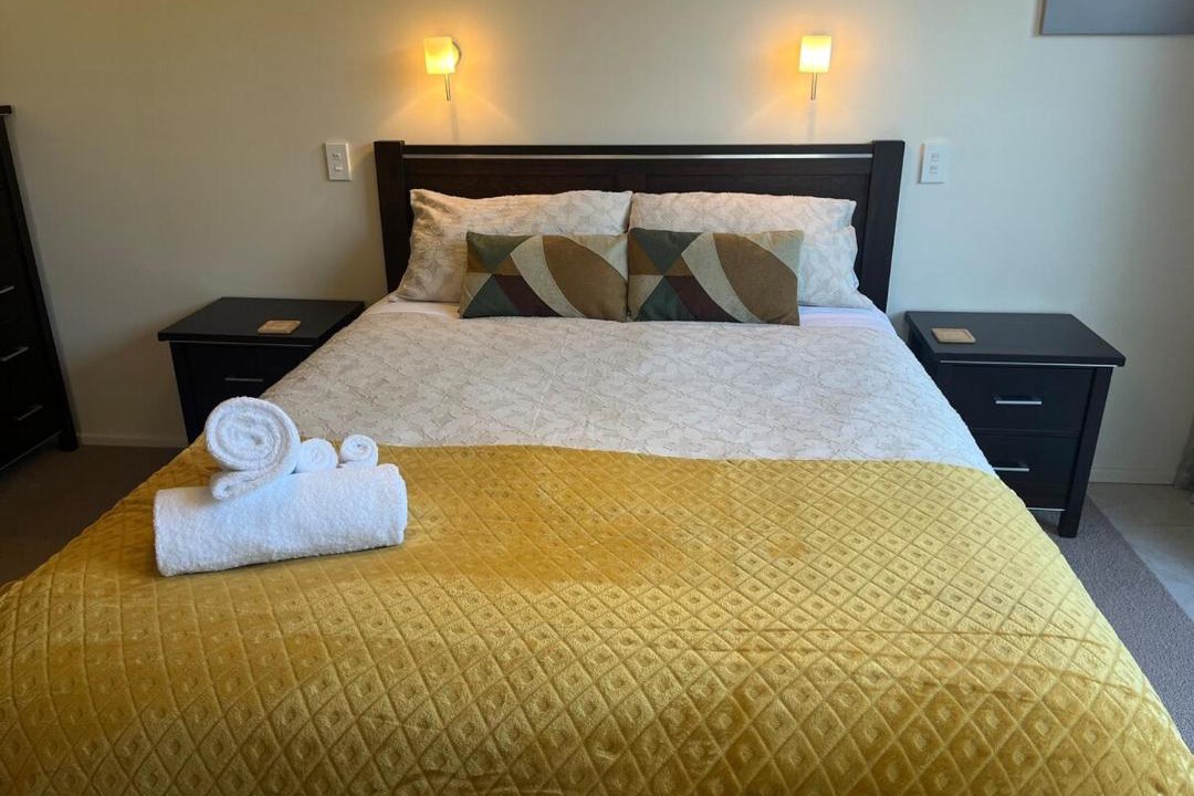 Photo of Bedroom in Albert Town