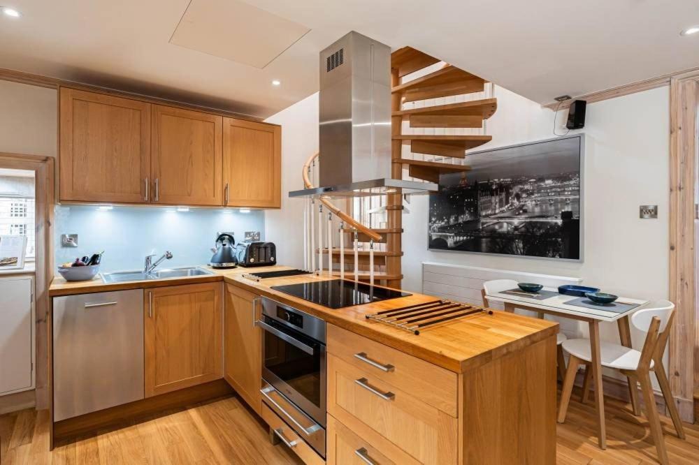 Photo of Kitchen in Juniper Green