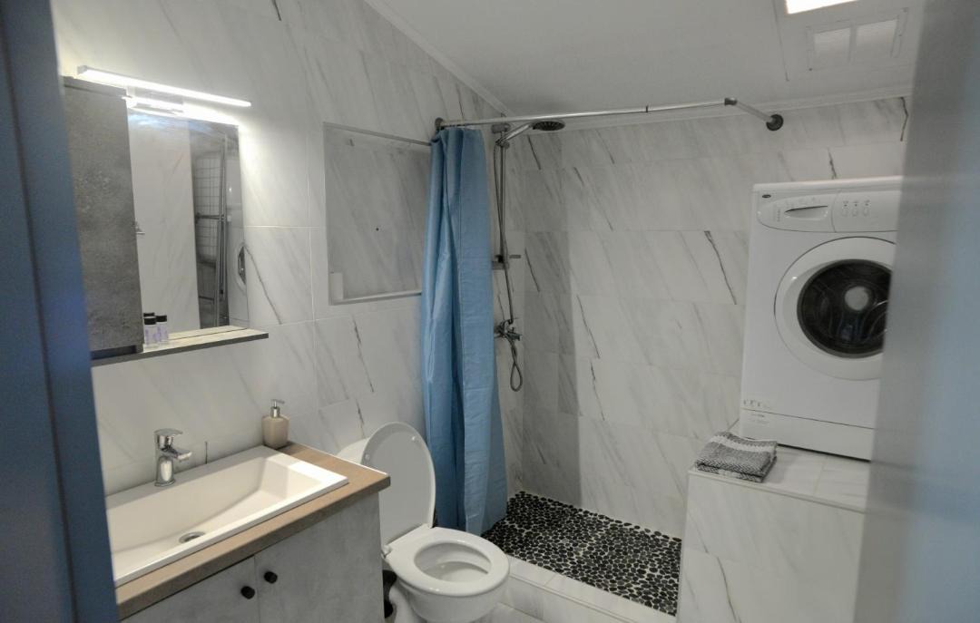 Photo of Bathroom in Ireon