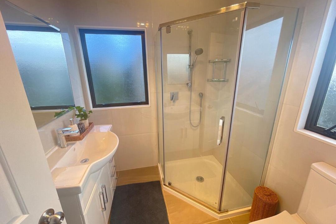 Photo of Bathroom in Greenlane - Ellerslie