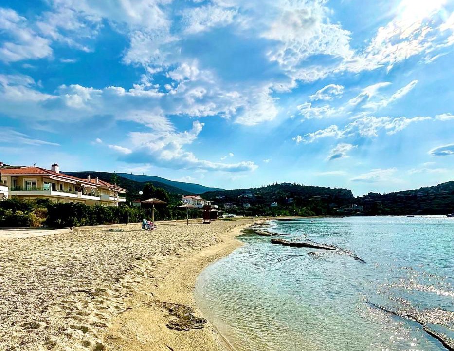 Photo of Others in Pella Region