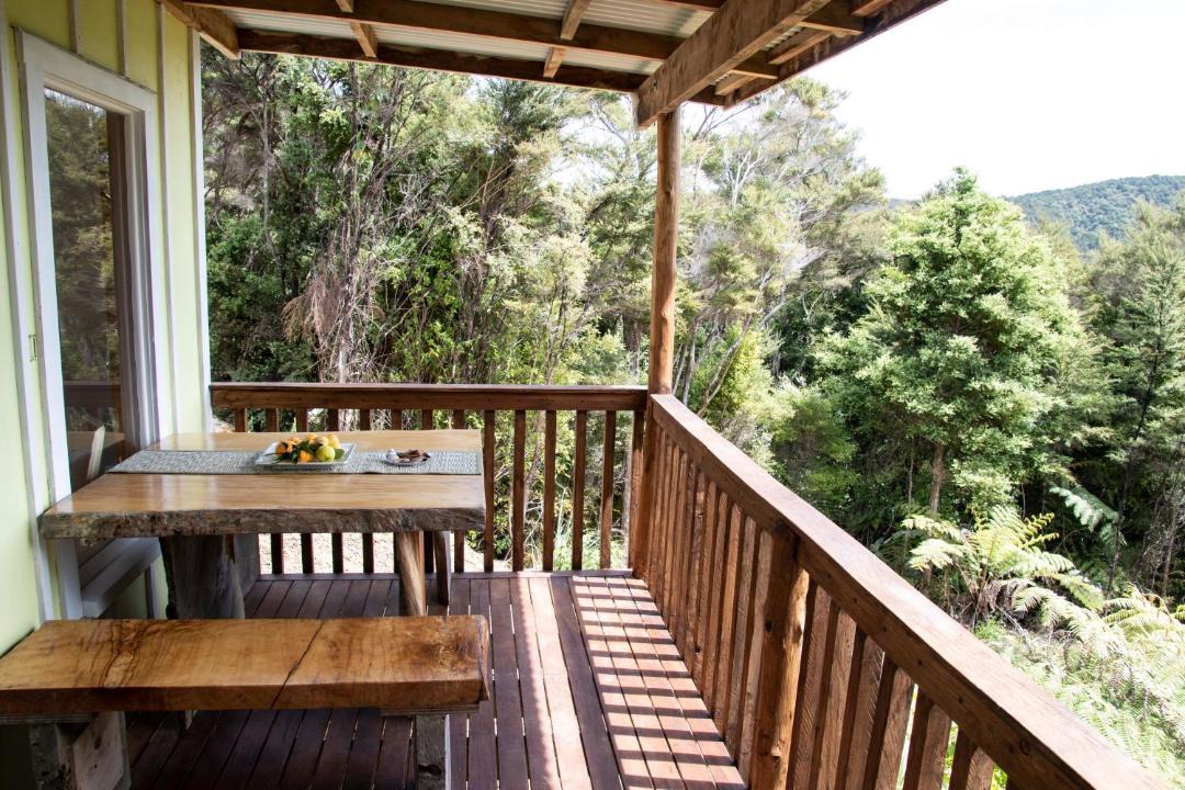Photo of Patio Balcony in Matapouri
