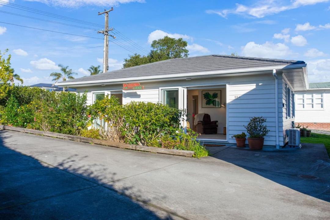 Photo of Others in Te Atatu Peninsula
