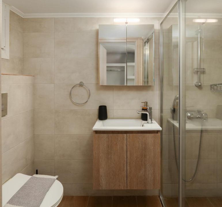 Photo of Others in Paleopolis