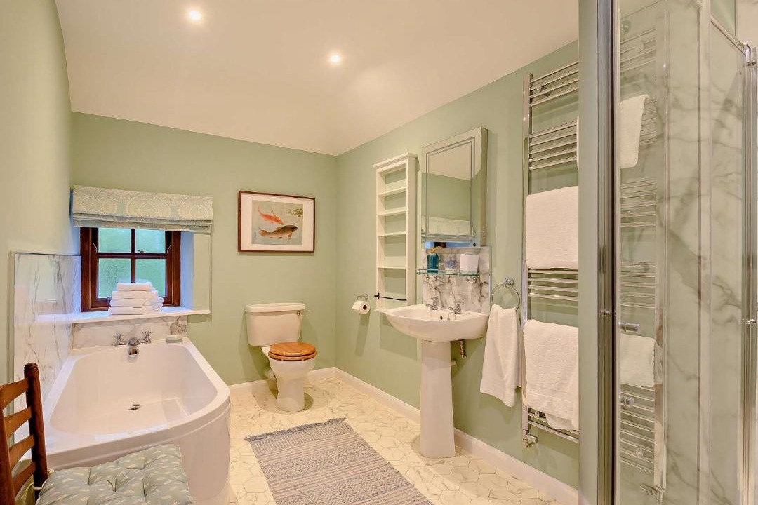 Photo of Bathroom in Lockerbie