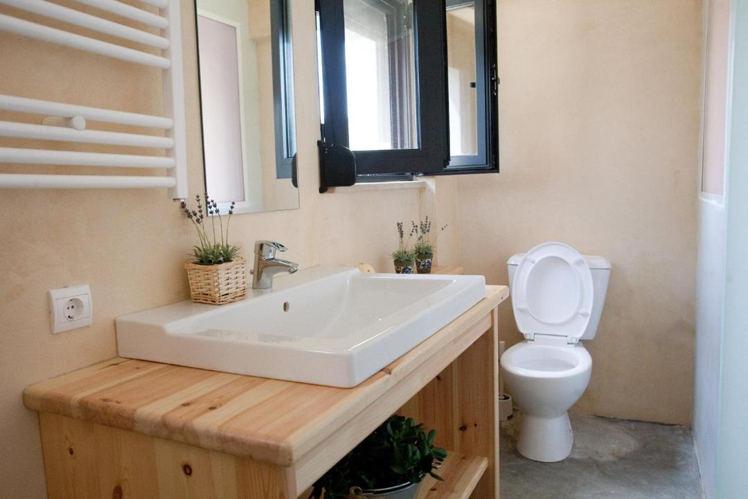 Photo of Bathroom in Sirili