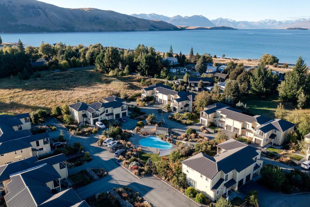 Photo of Others in Lake Tekapo