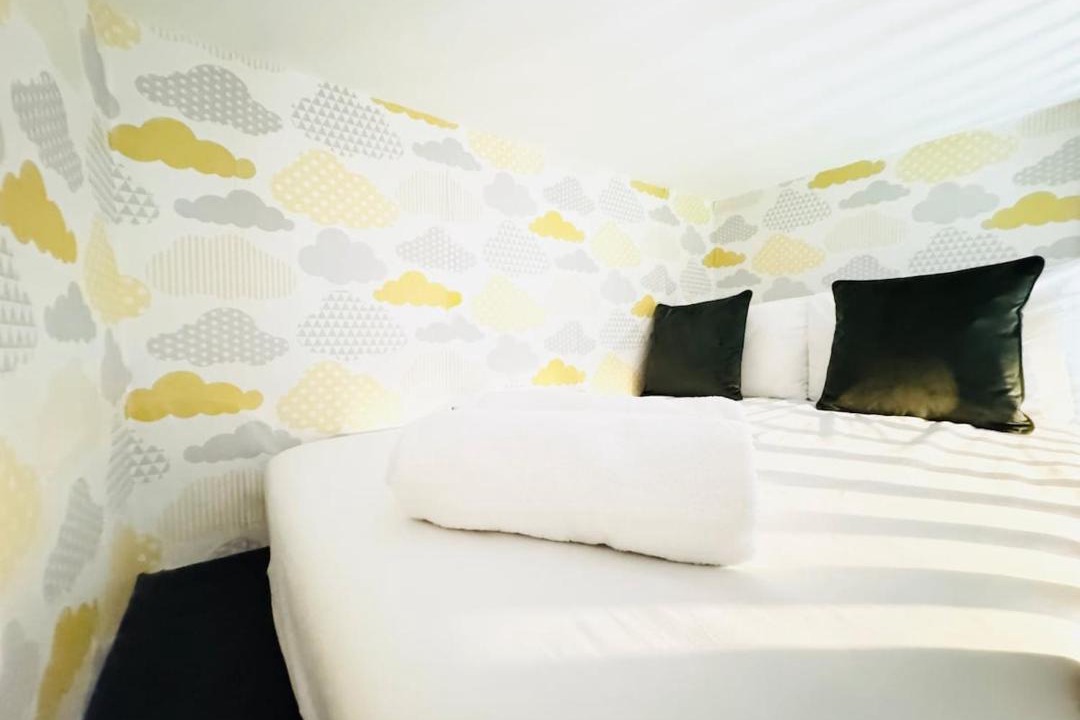 Photo of Bedroom in Tollcross
