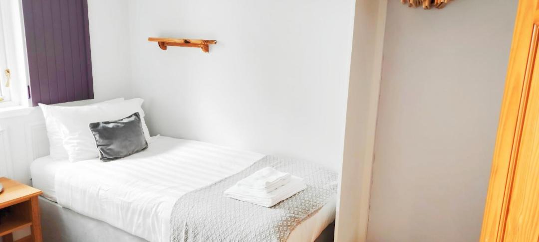 Photo of Bedroom in Lasswade