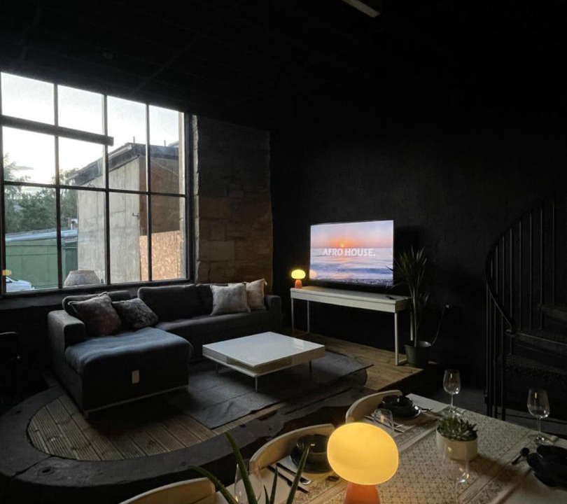 Photo of Livingroom in Prestonfield