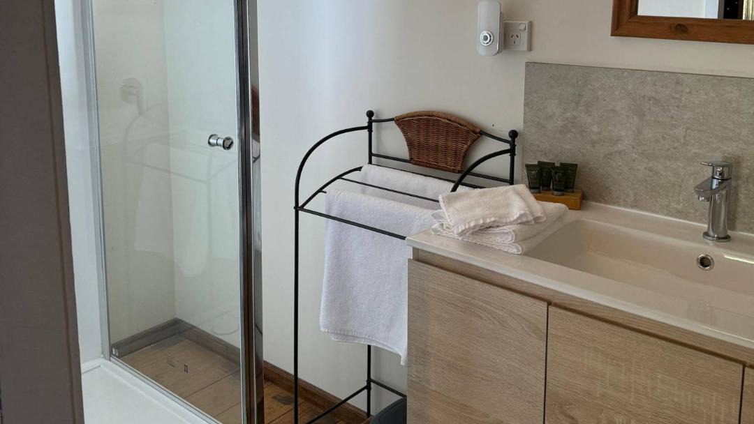 Photo of Bathroom in Longford