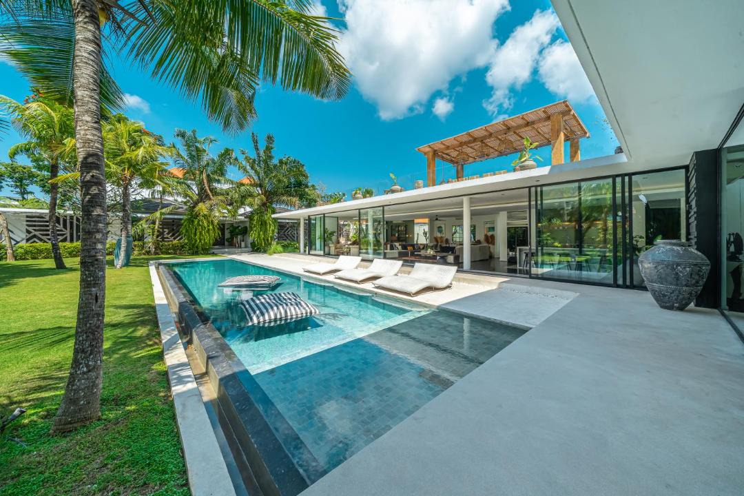 Photo of Others in Batubelig