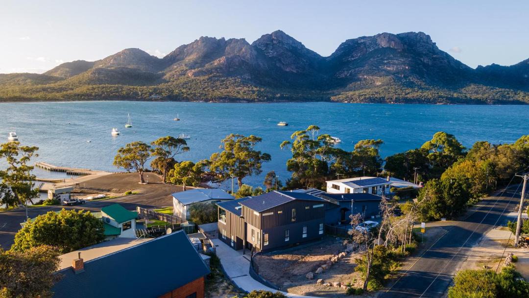 Photo of Others in Coles Bay
