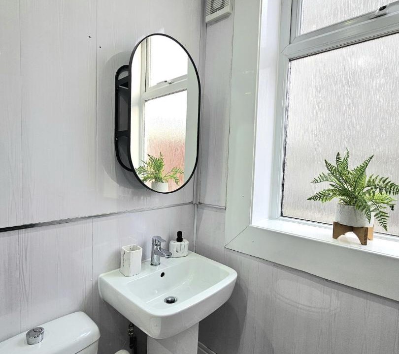 Photo of Bathroom in Rutherglen
