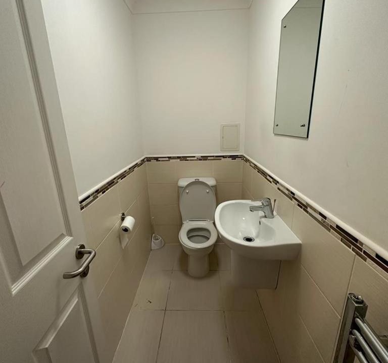 Photo of Bathroom in City Centre Glasgow