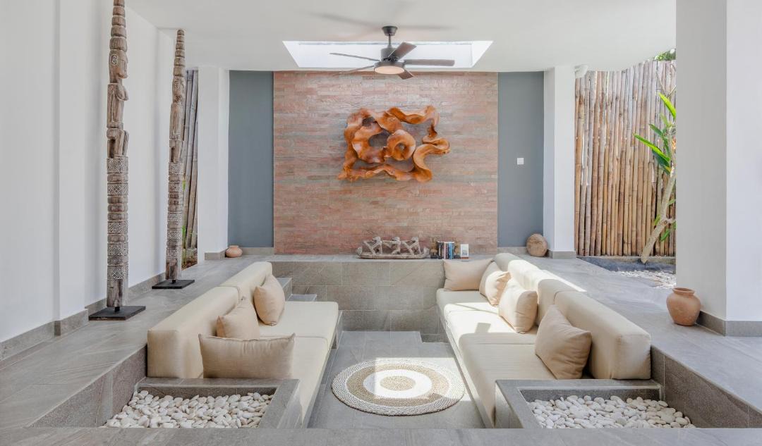 Photo of Others in Mushroom Bay