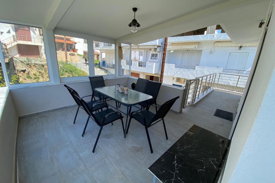 Photo of Patio Balcony in Minoa Pediada