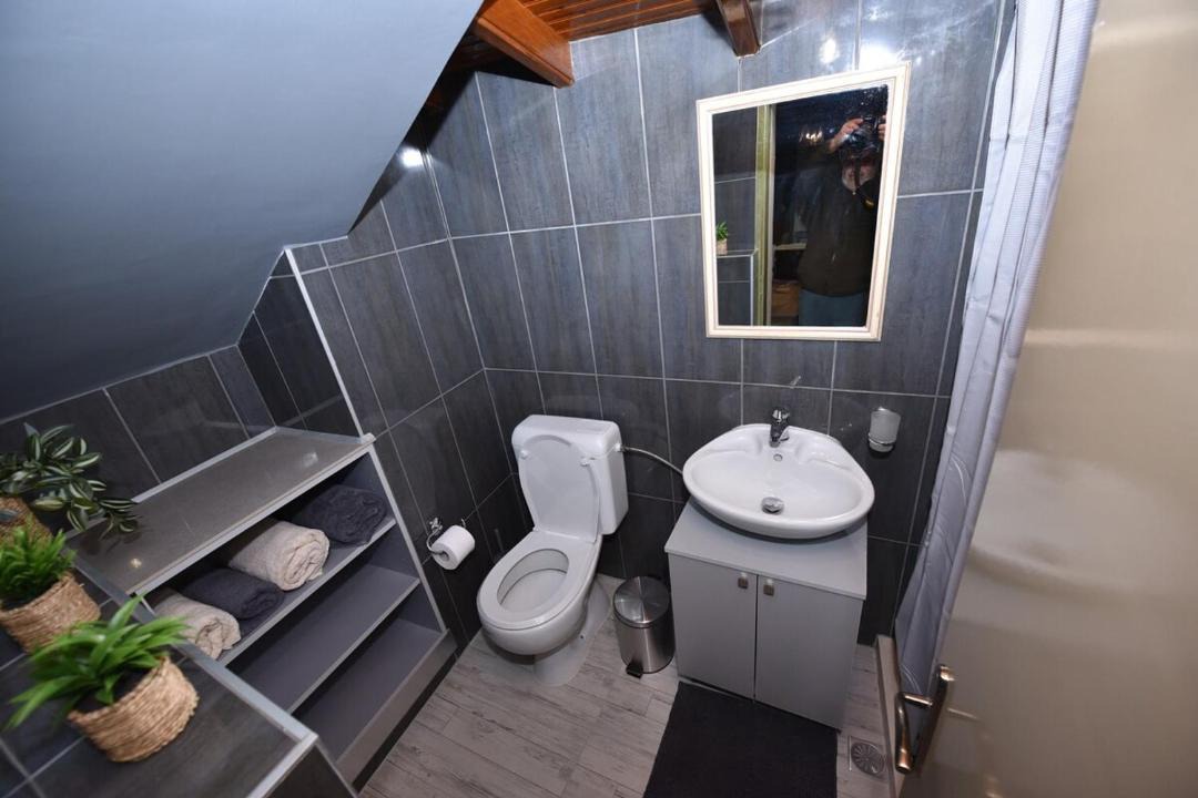Photo of Bathroom in Arta