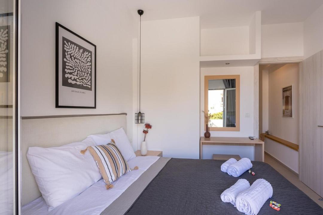 Photo of Bedroom in Minoa Pediada