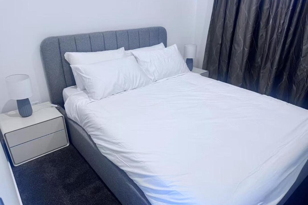 Photo of Bedroom in Flat Bush