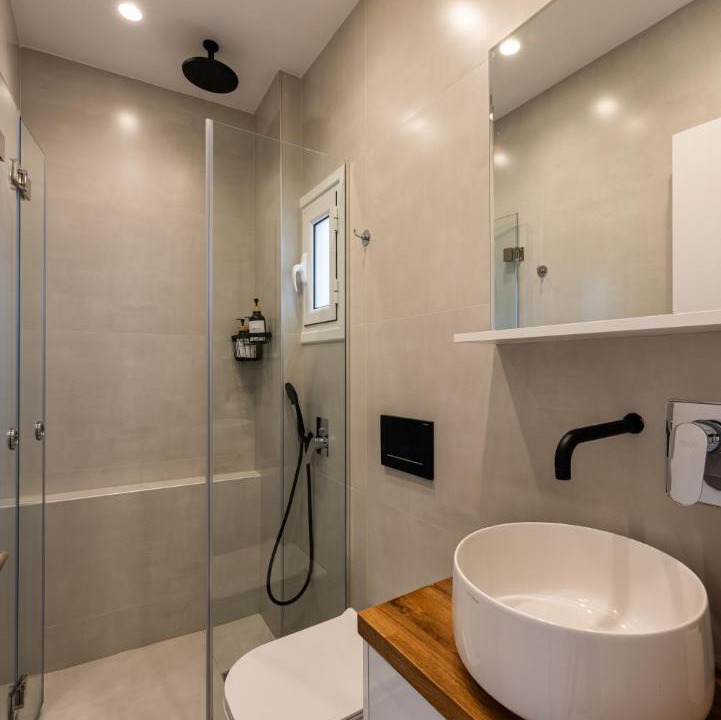 Photo of Bathroom in Platia Viktorias