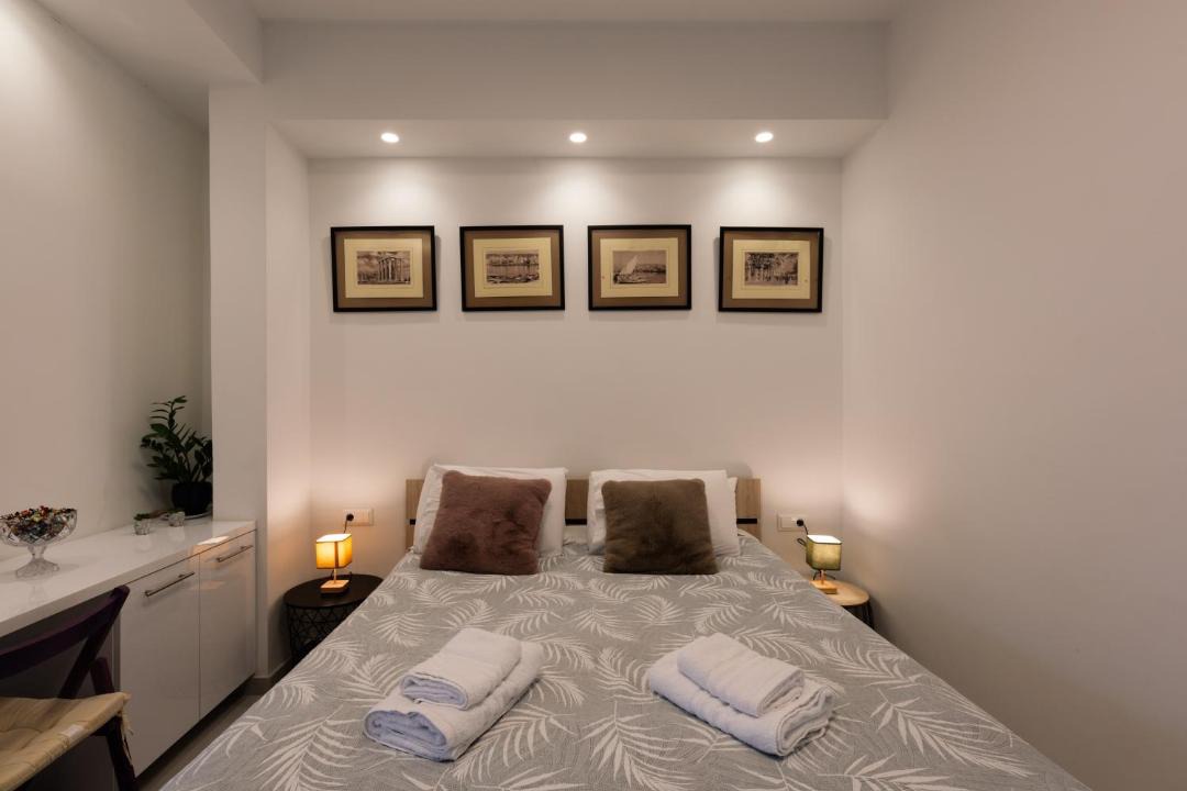 Photo of Bedroom in Platia Viktorias
