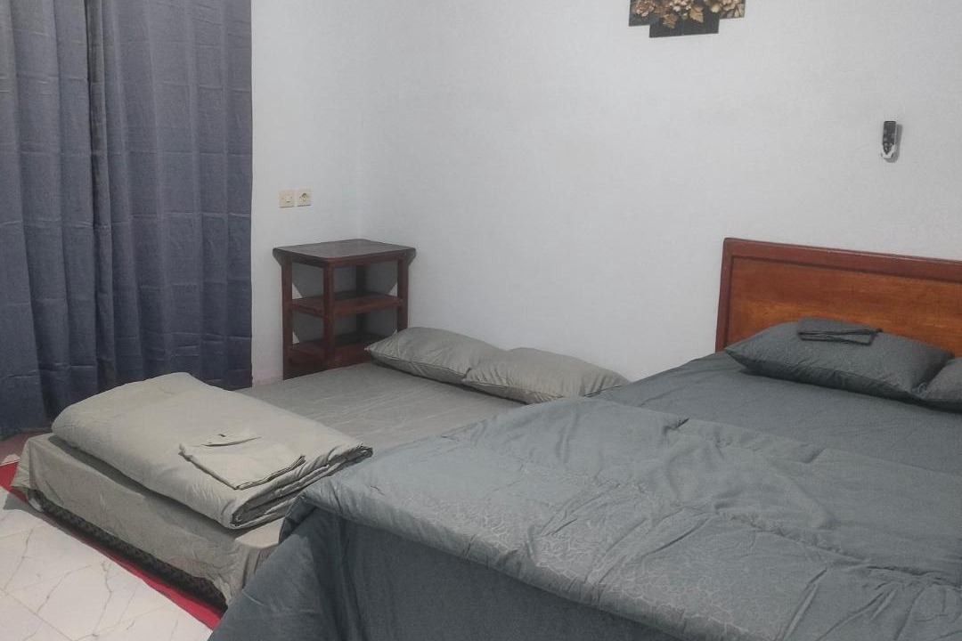 Photo of Bedroom in Kecamatan Montong Gading