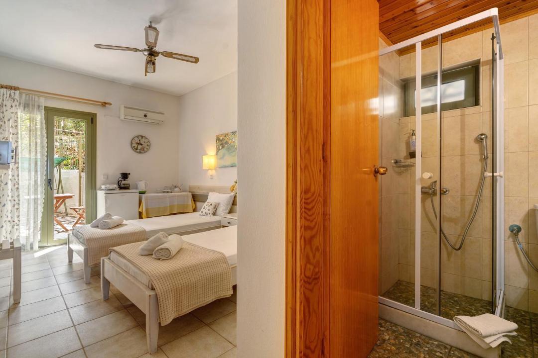 Photo of Bathroom in Kalamitsi