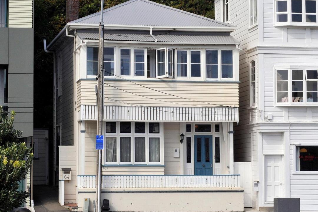Photo of Buildings in Oriental Bay
