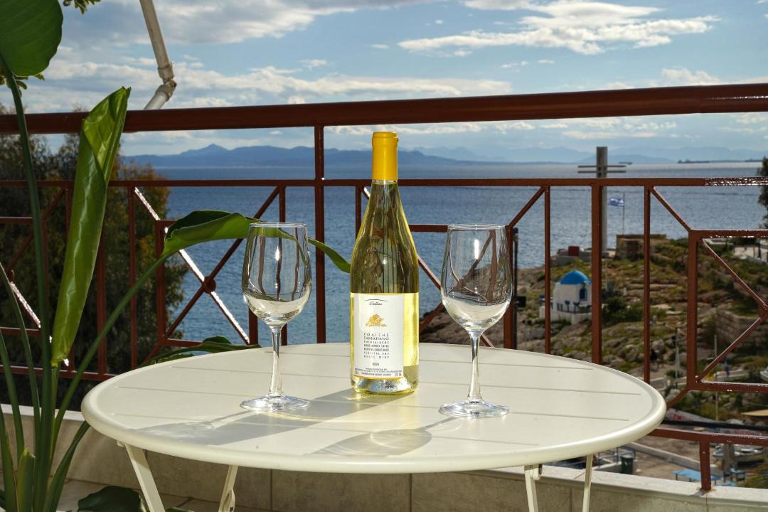 Photo of Patio Balcony in Peiraiki