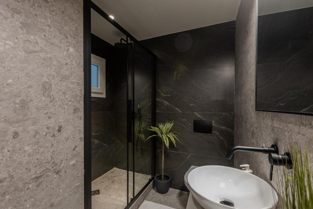 Photo of Bathroom in Vardaris