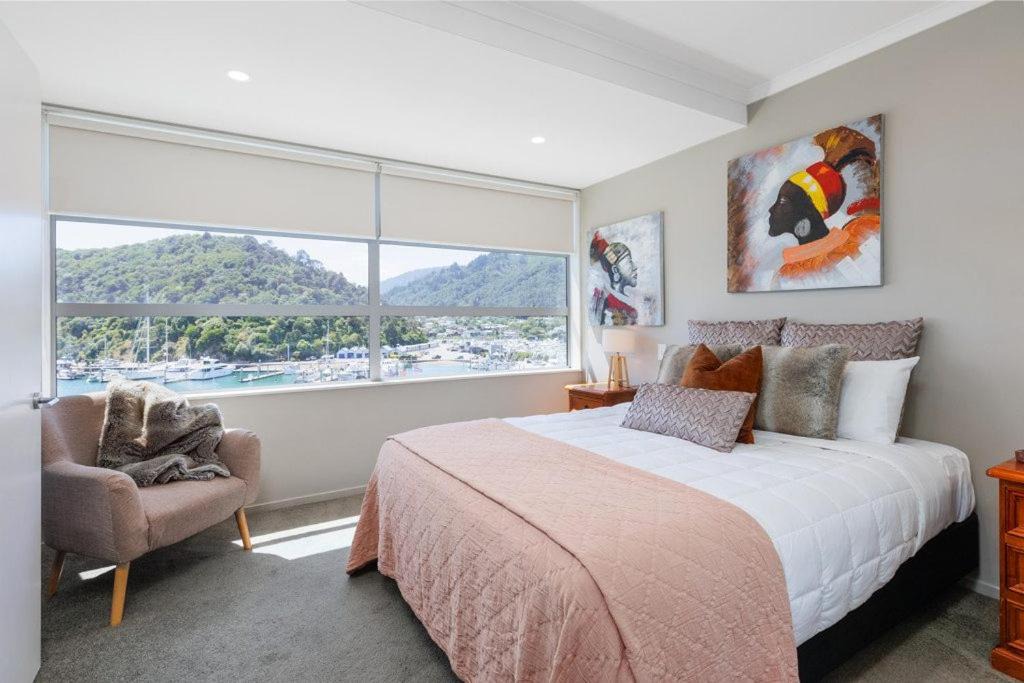 Photo of Bedroom in Picton