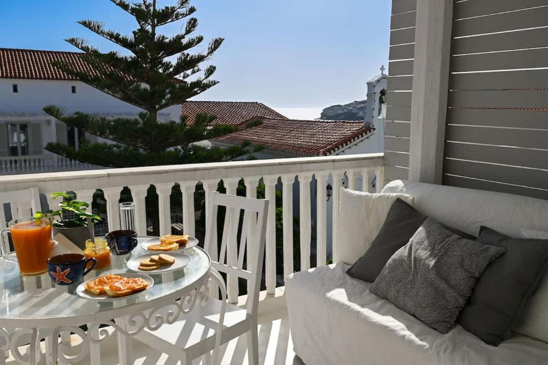 Photo of Patio Balcony in Paleopolis