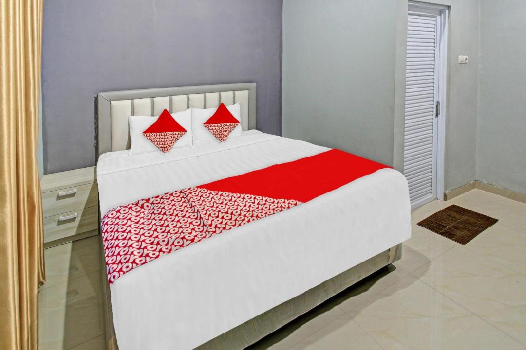 Photo of Bedroom in Hargomulyo